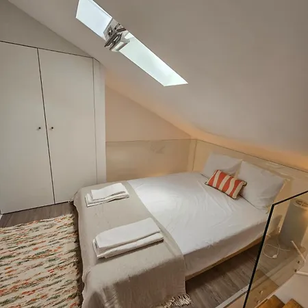 Real House Lejlighed